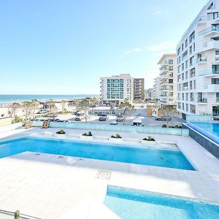 Vlezal Apartment Spa&Pool Beach Resort Mamaia Bagian luar foto